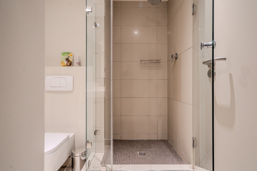 2 Bedroom Property for Sale in Claremont Upper Western Cape